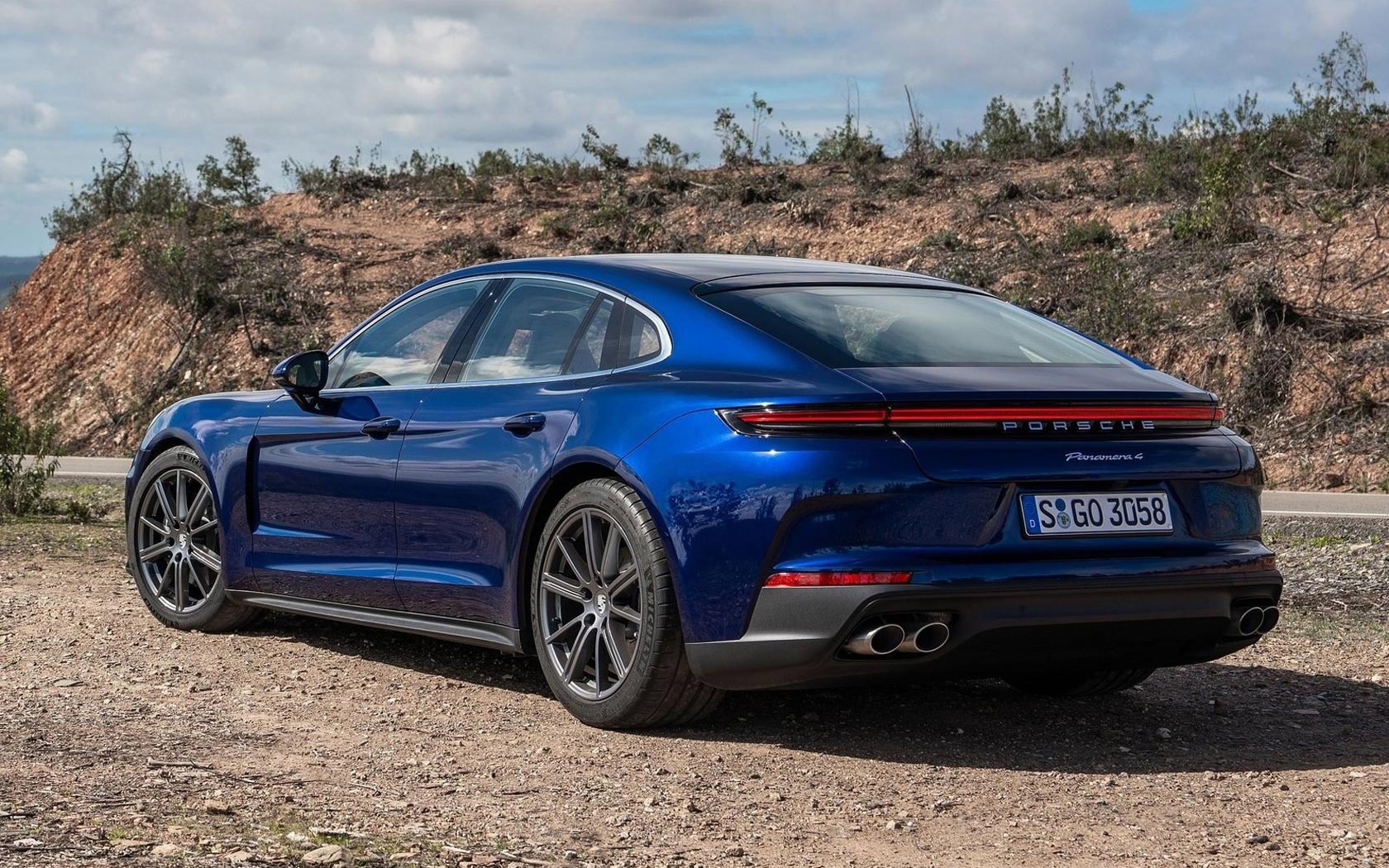  Porsche Panamera 2023 