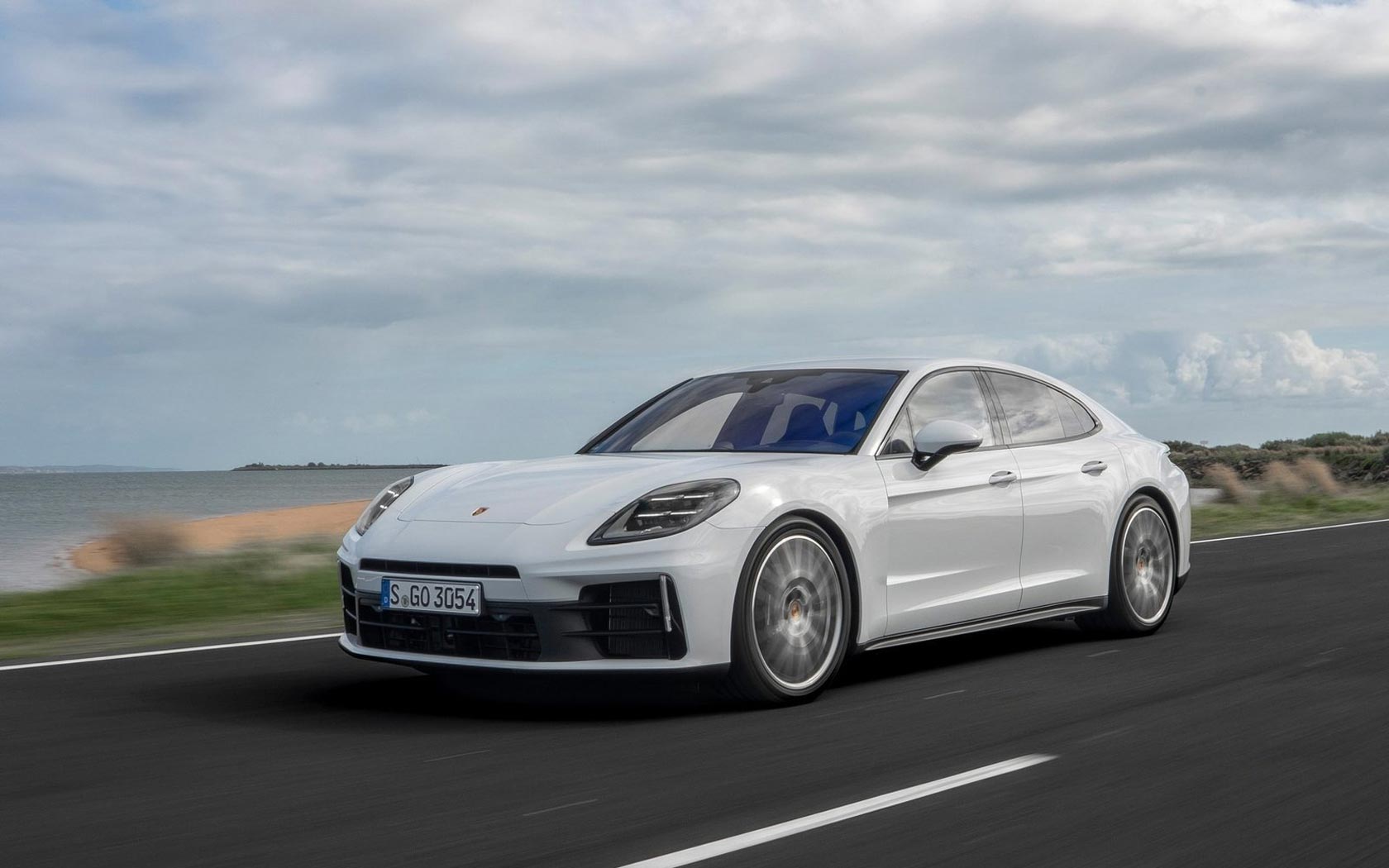  Porsche Panamera 2023 