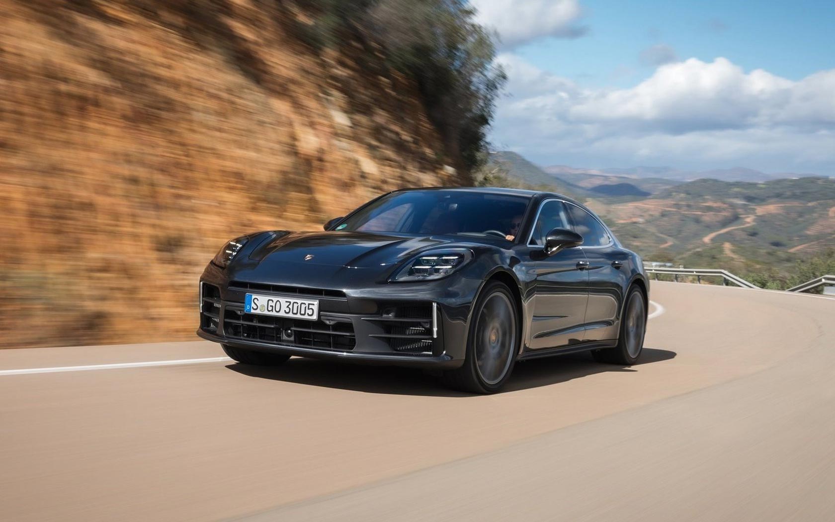  Porsche Panamera 2023 