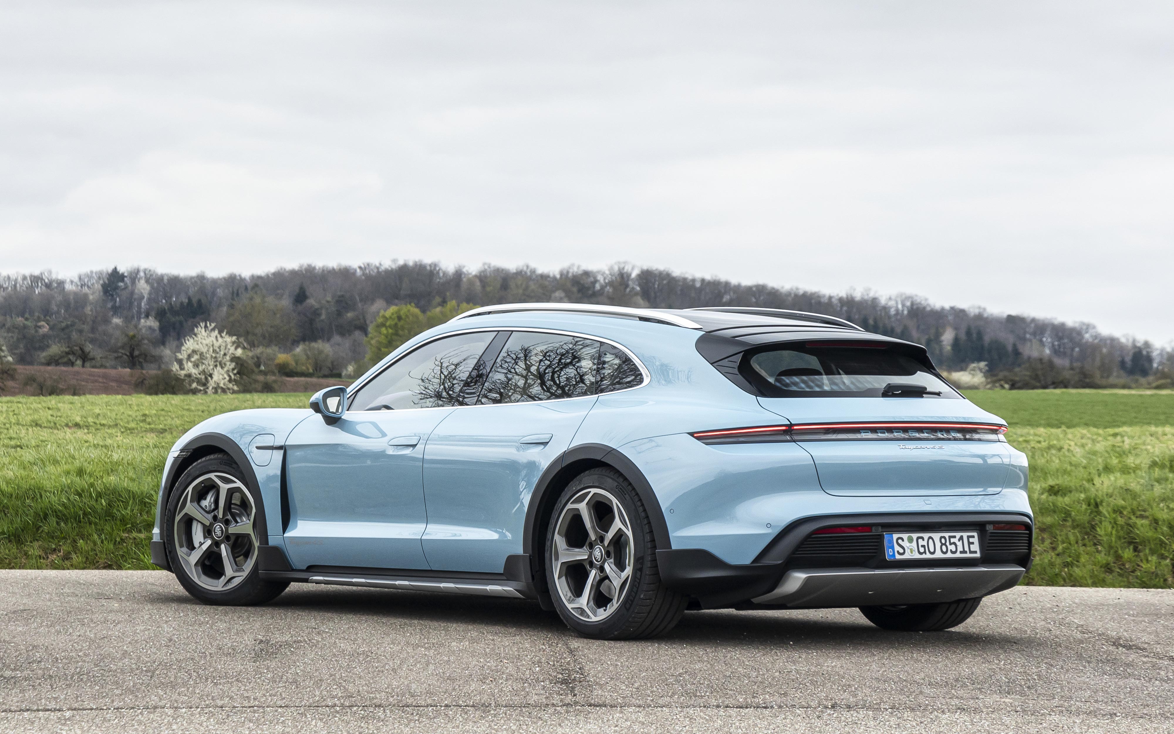  Porsche Taycan Cross Turismo (2021-2024)