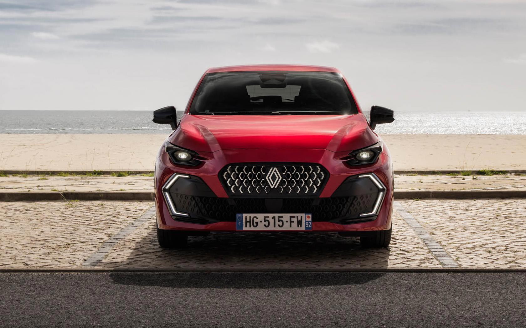 ���� Renault Clio 