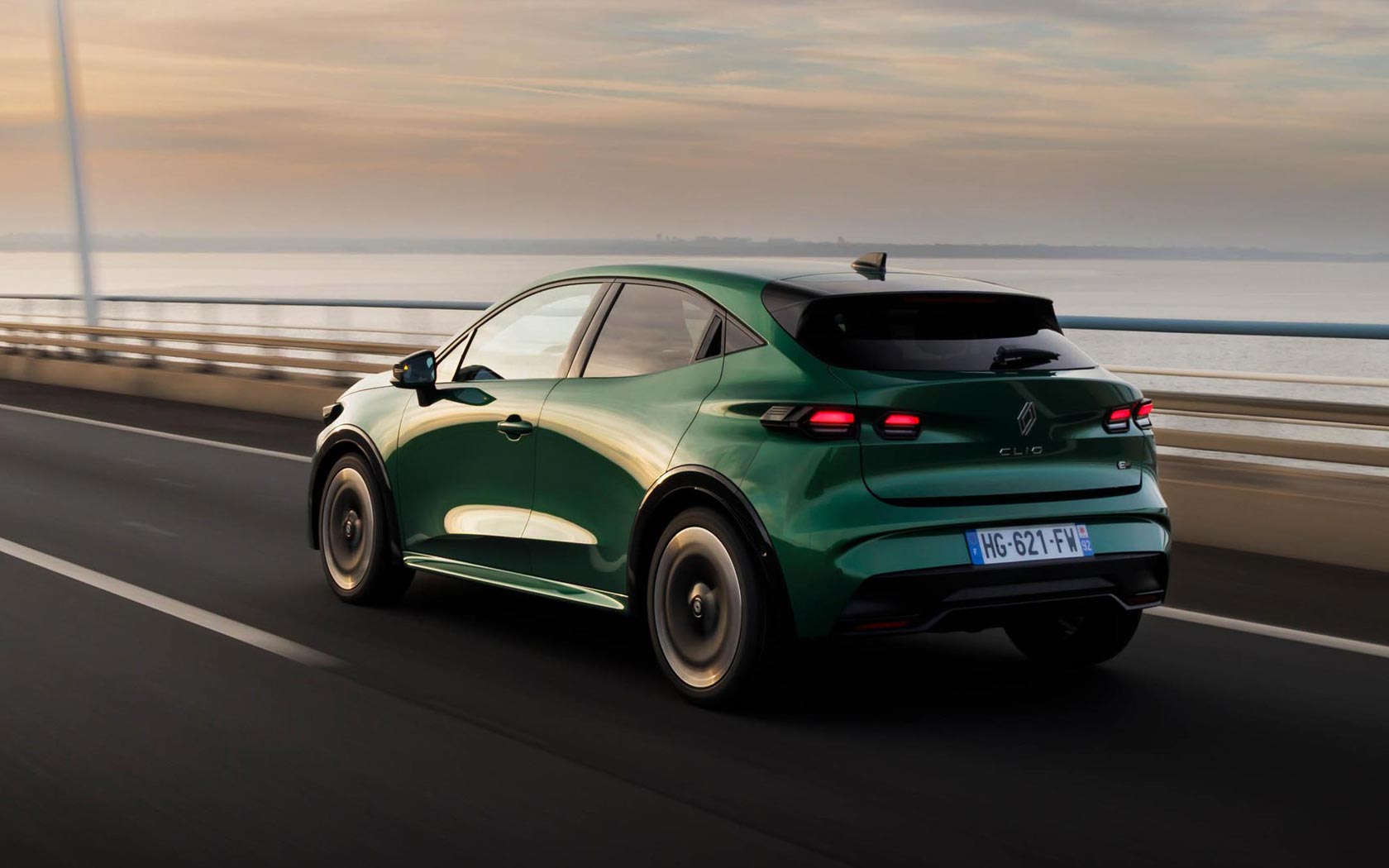 ���� Renault Clio 