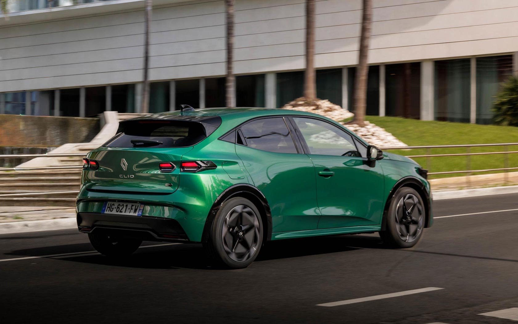 ���� Renault Clio 