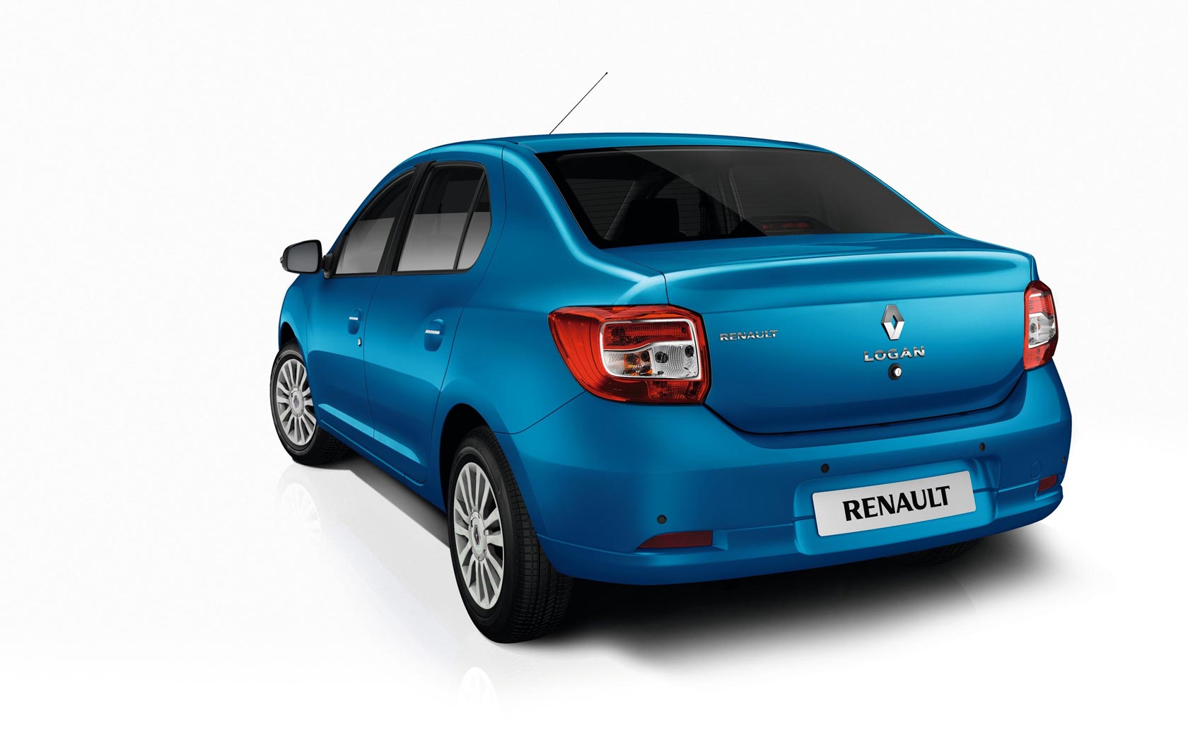  Renault Logan 