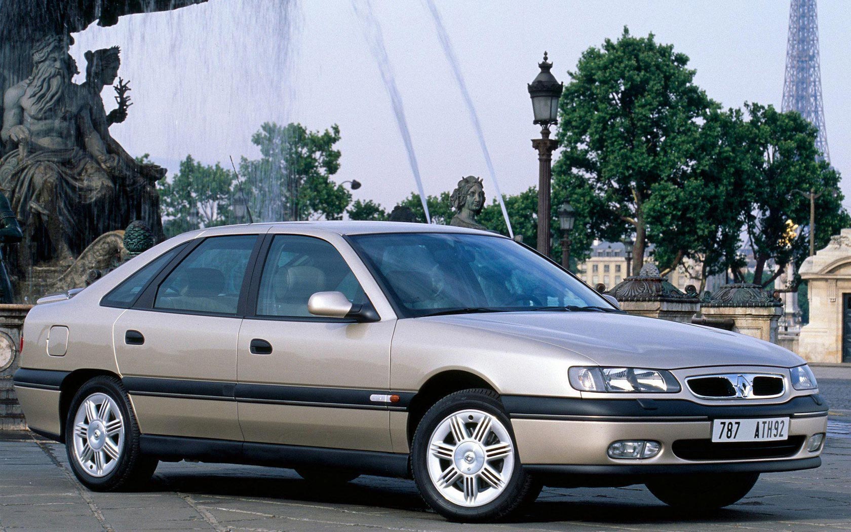  Renault Safrane (1996-2000)