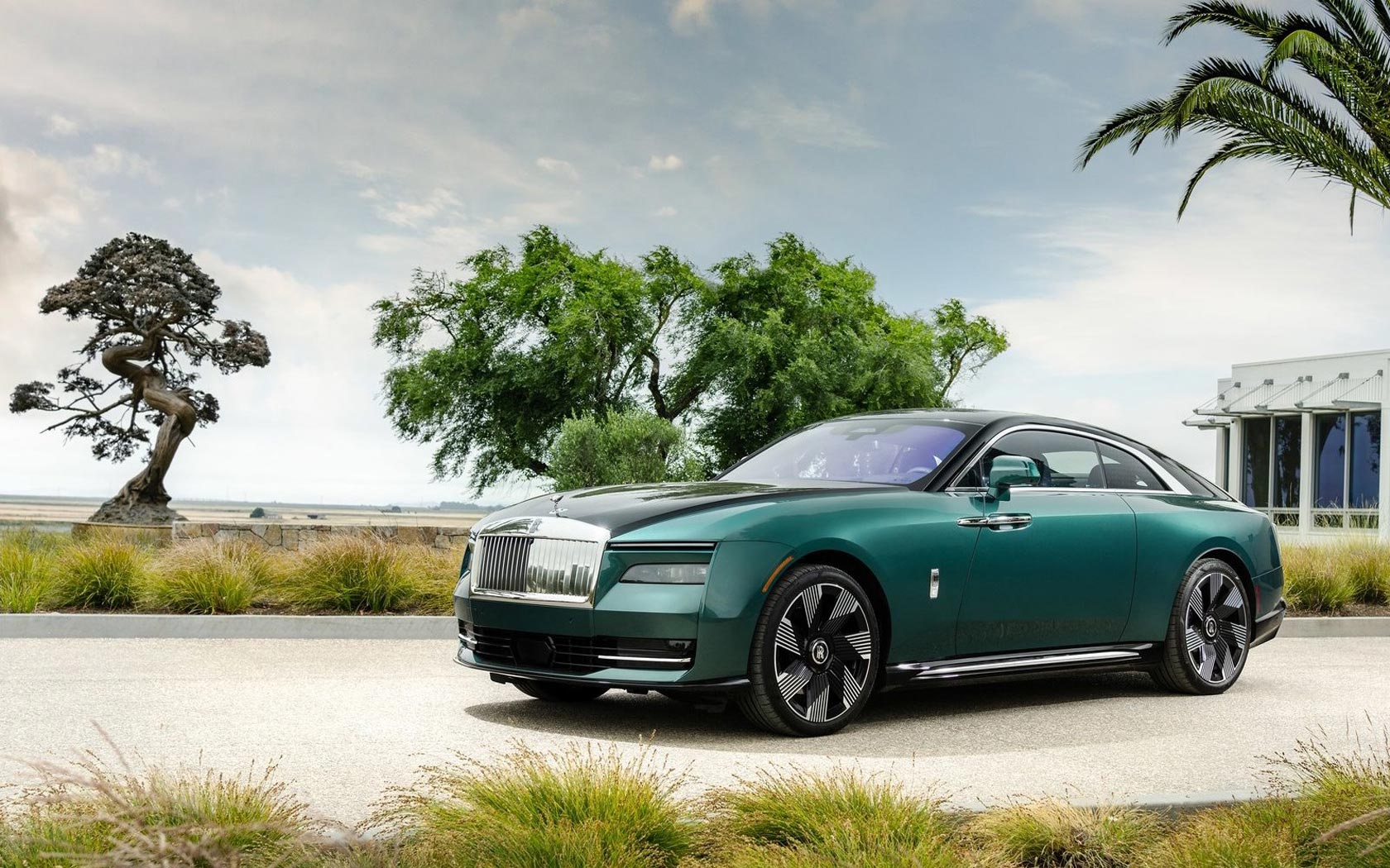  Rolls-Royce Spectre 