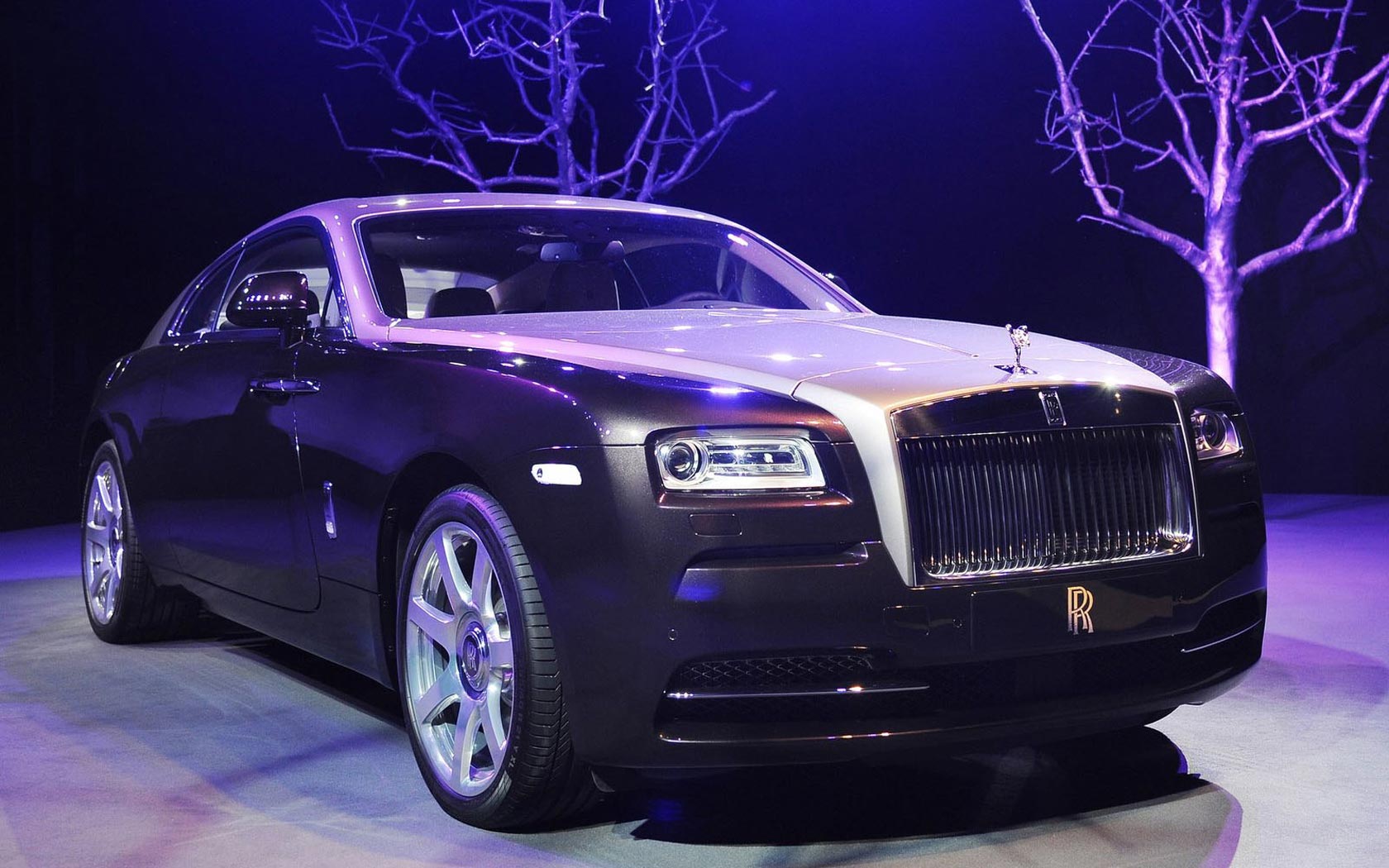 Роллс врайт. Роллс Ройс врайт. Rolls-Royce Wraith (2013). Роллс Ройс врайт новый. Rolls Royce Wraith 2014.