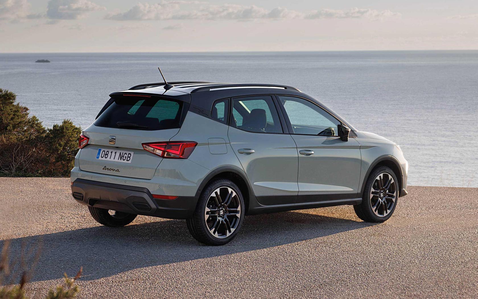 ���� SEAT Arona 