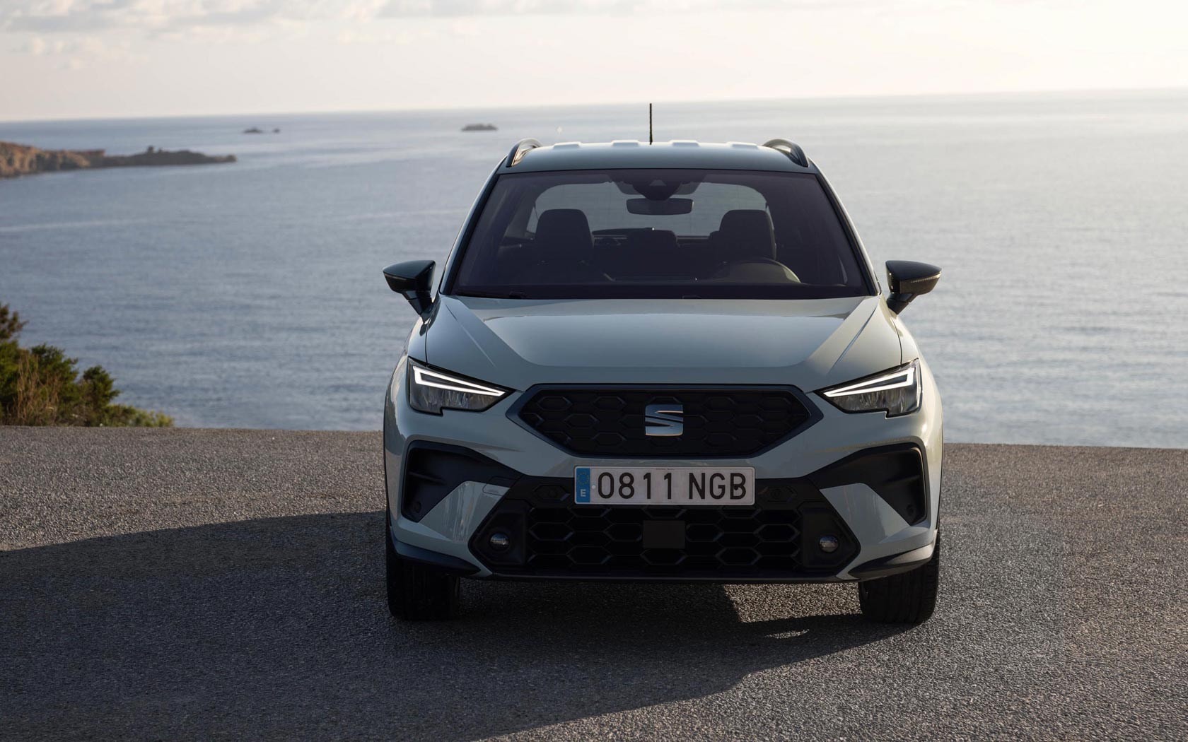 ���� SEAT Arona 