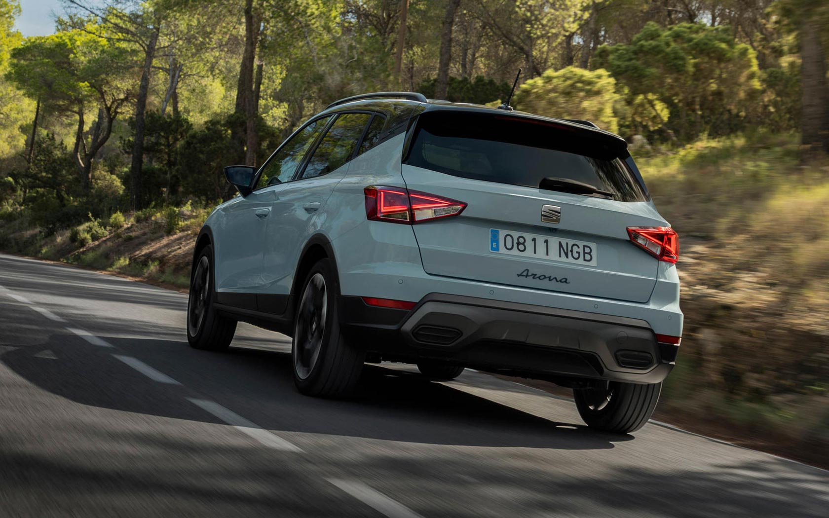 ���� SEAT Arona 