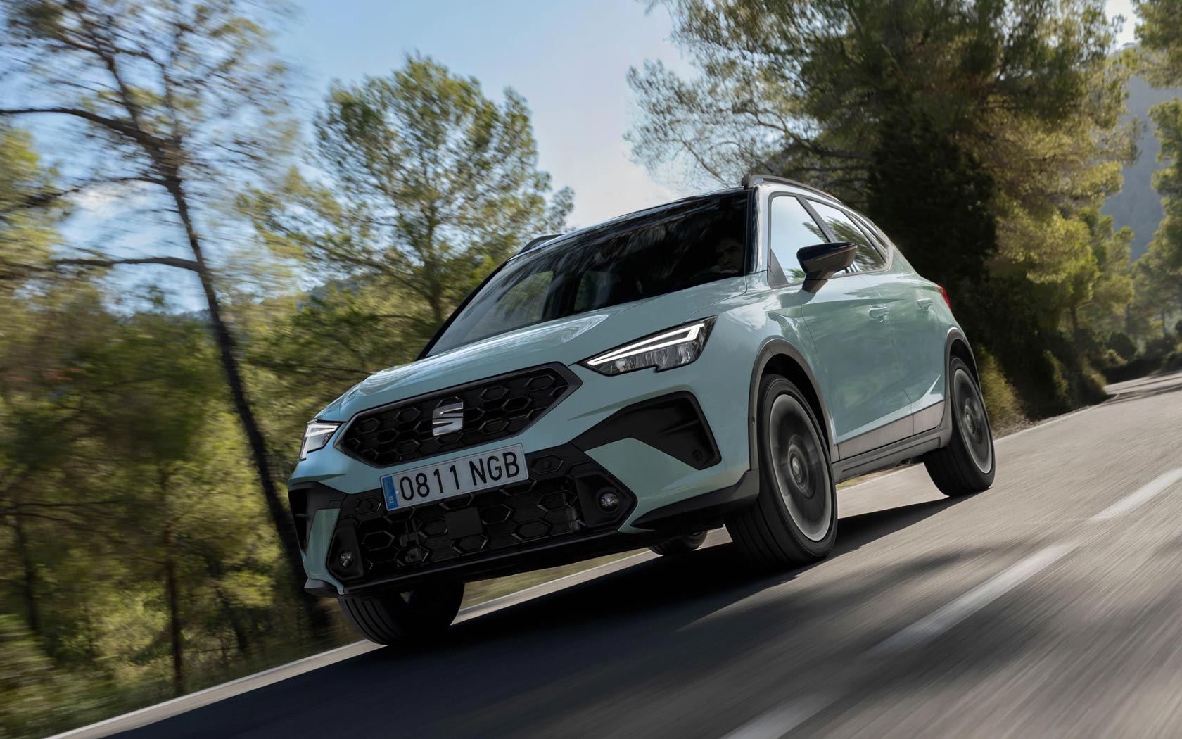 ���� SEAT Arona 