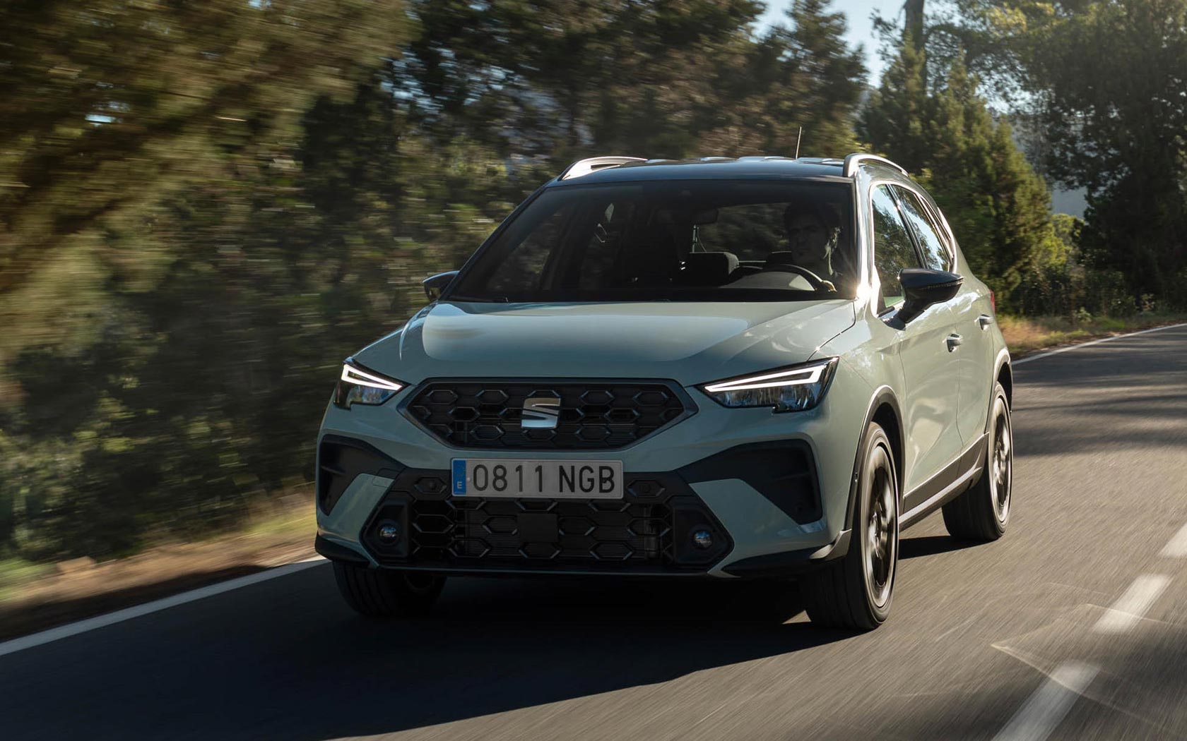 ���� SEAT Arona 