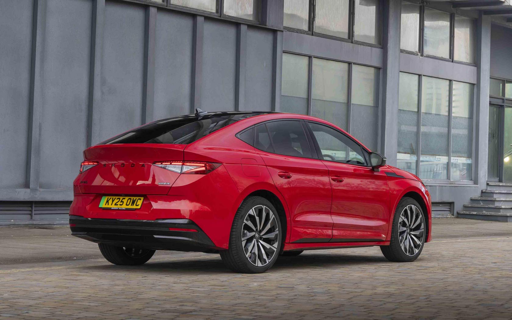 Skoda Enyaq Coupe 