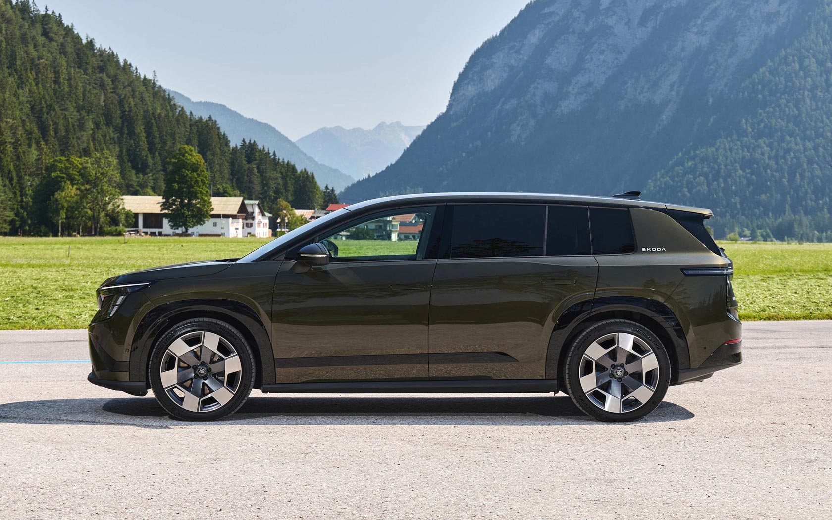 ���� Skoda Peaq 