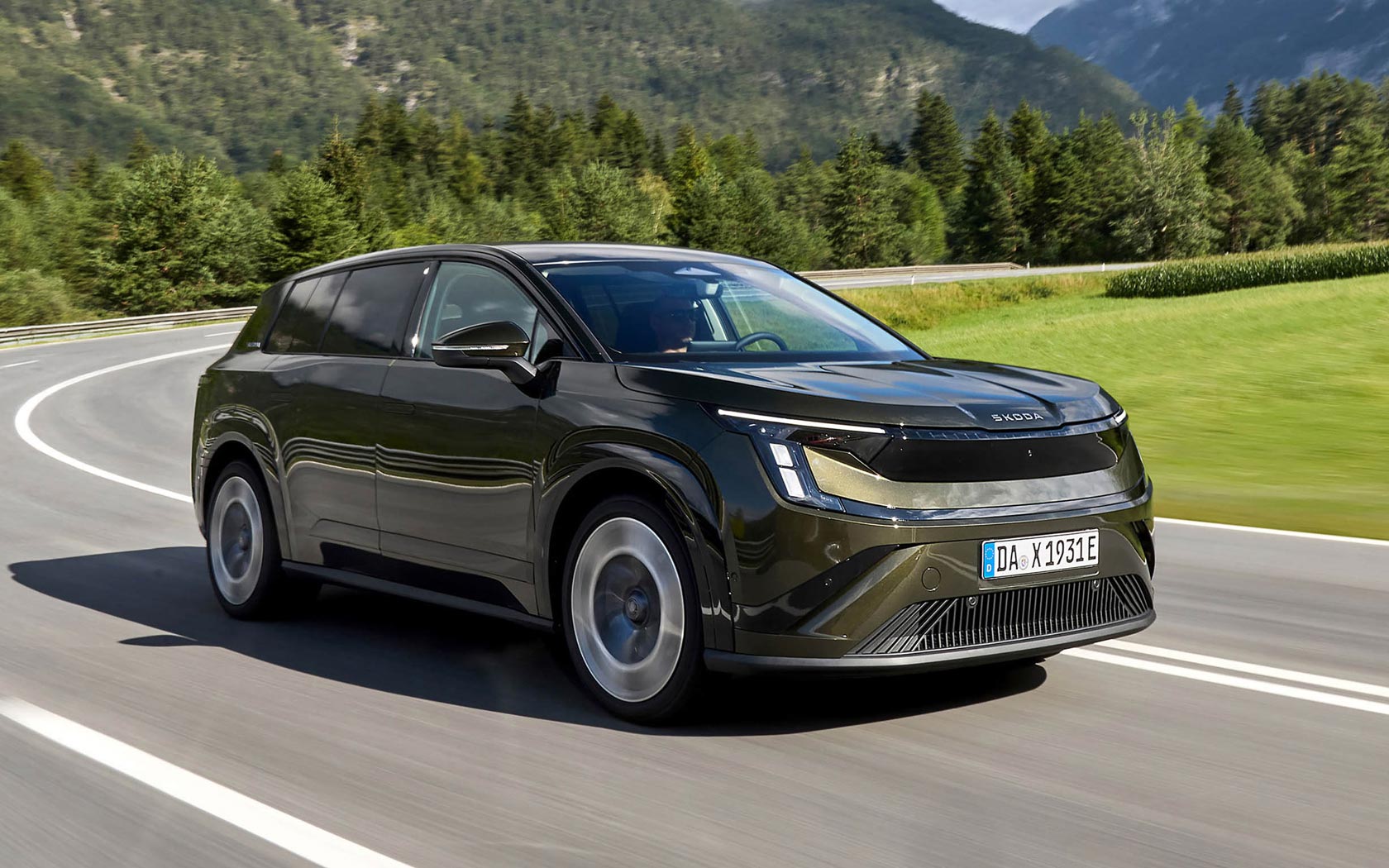 ���� Skoda Peaq 