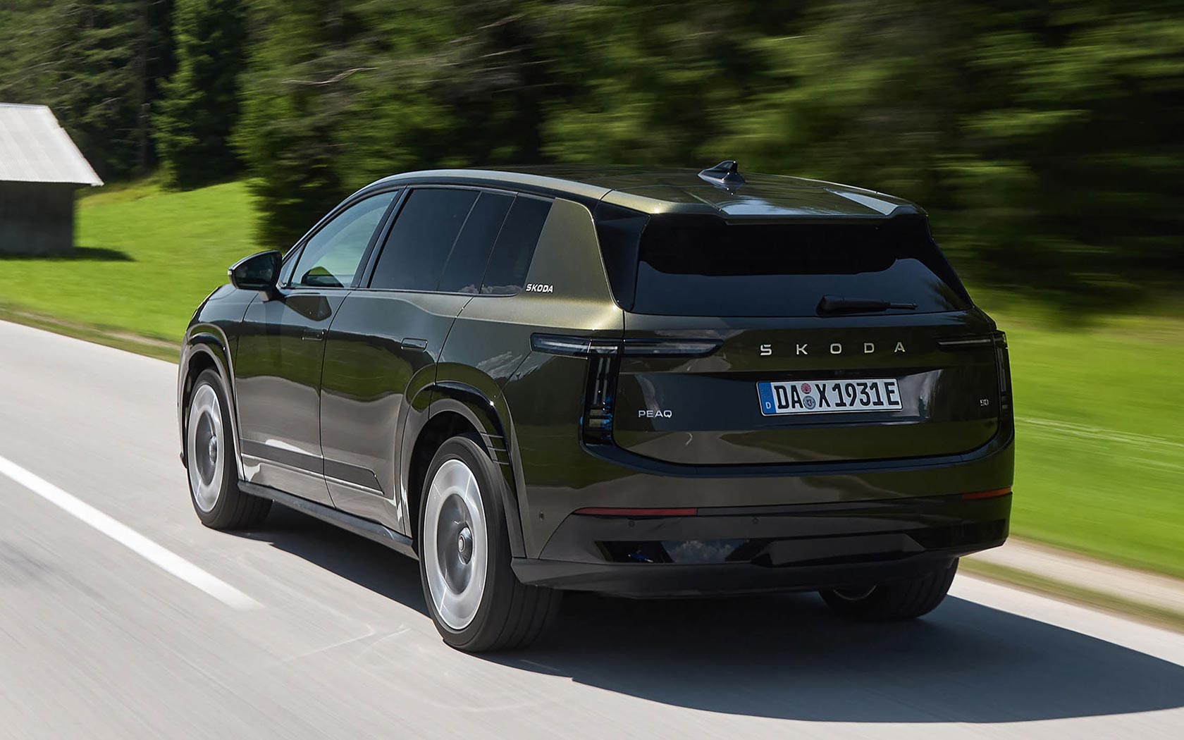 ���� Skoda Peaq 