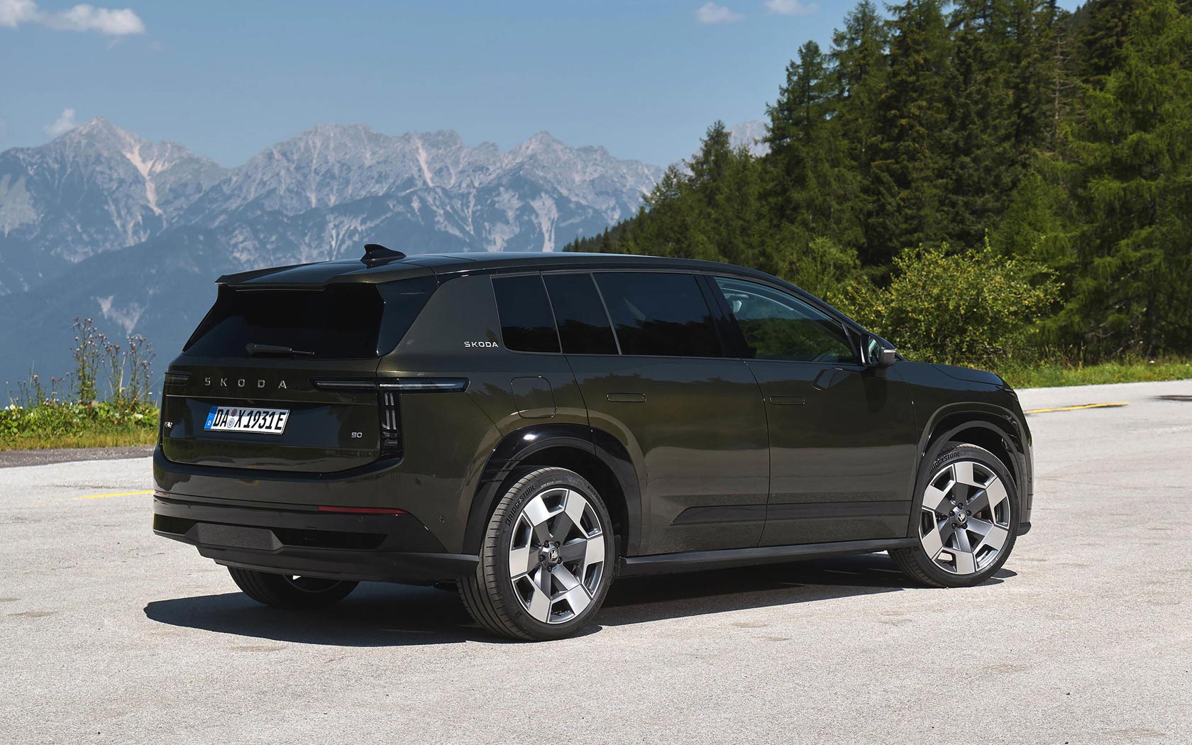 ���� Skoda Peaq 