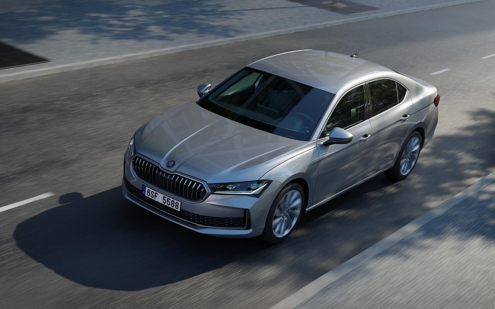  Skoda Superb 