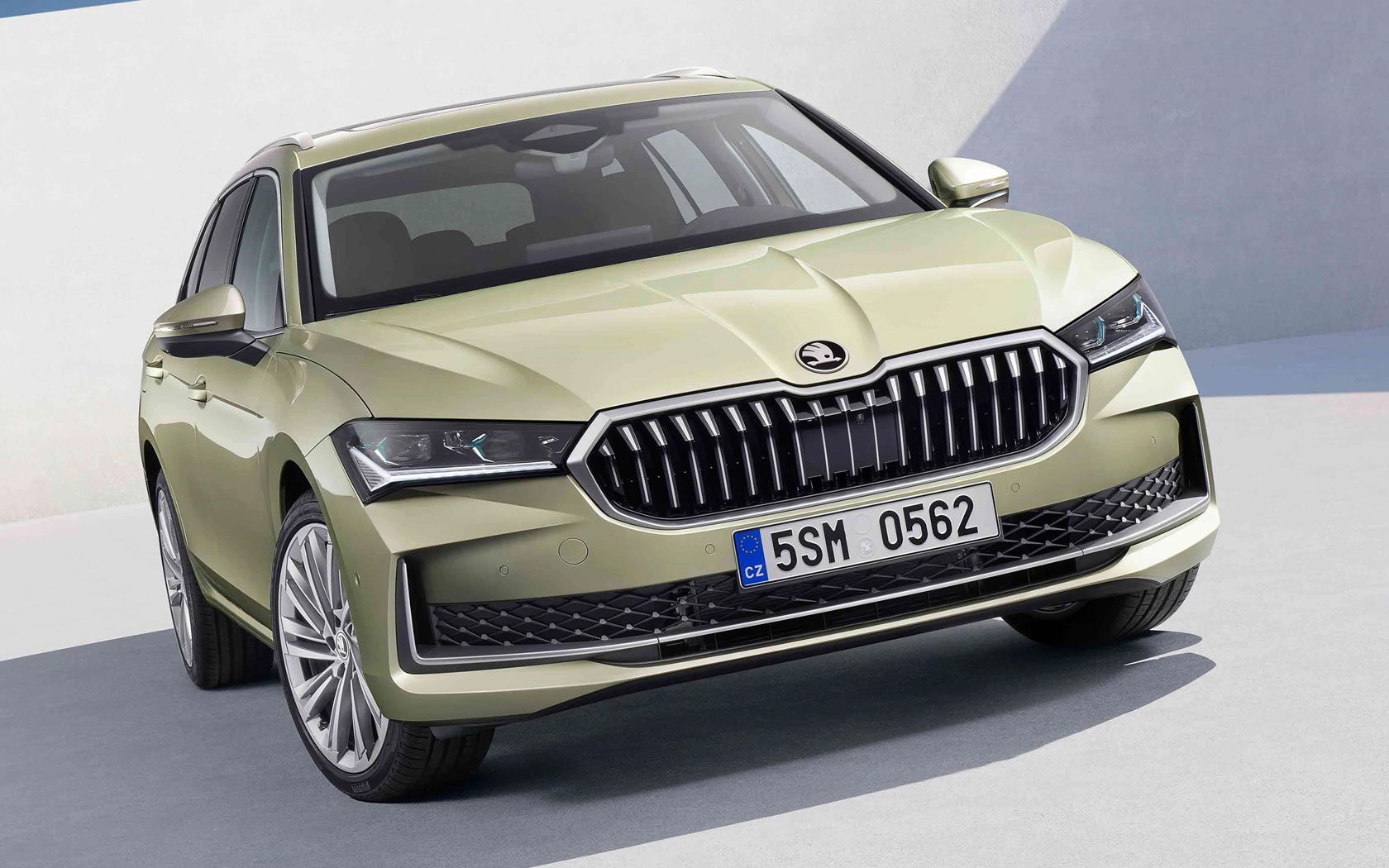  Skoda Superb Combi 