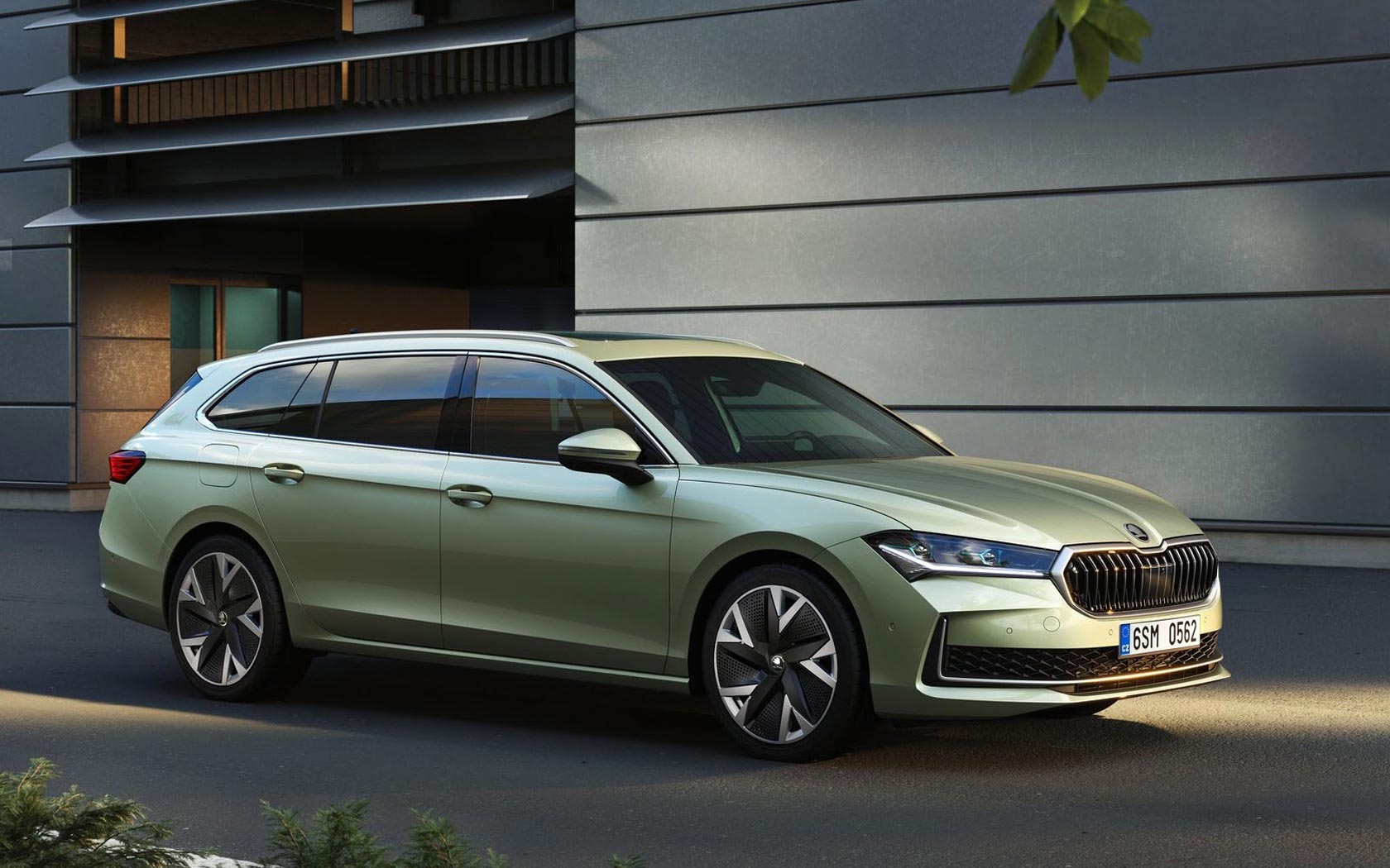  Skoda Superb Combi 