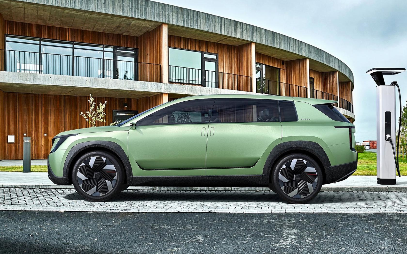  Skoda Vision 7S 