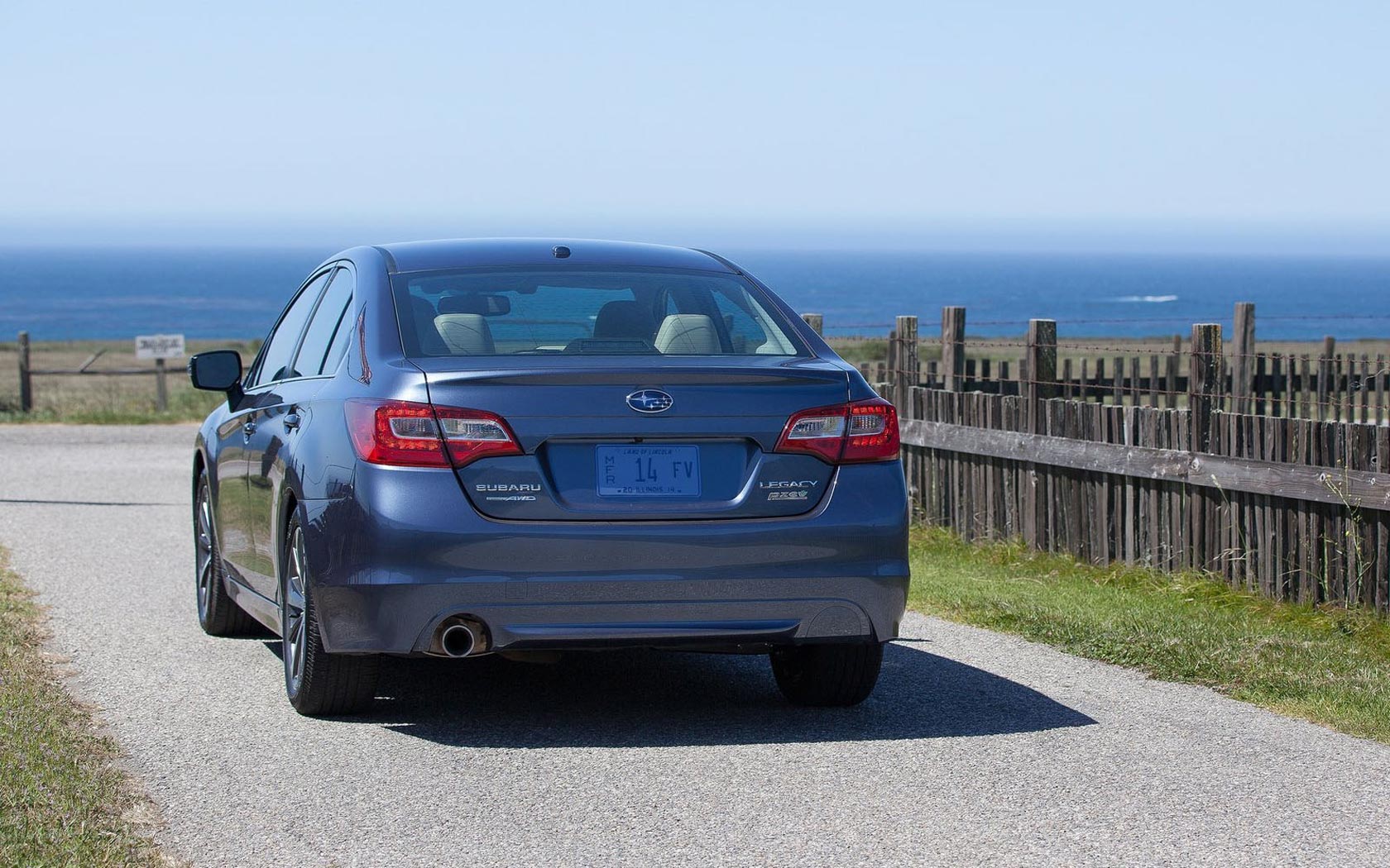  Subaru Legacy (2014-2017)