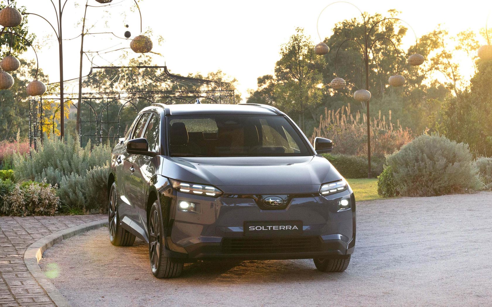 ���� Subaru Solterra 