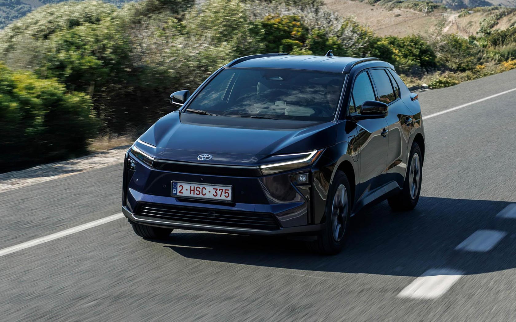 ���� Toyota bZ4X 