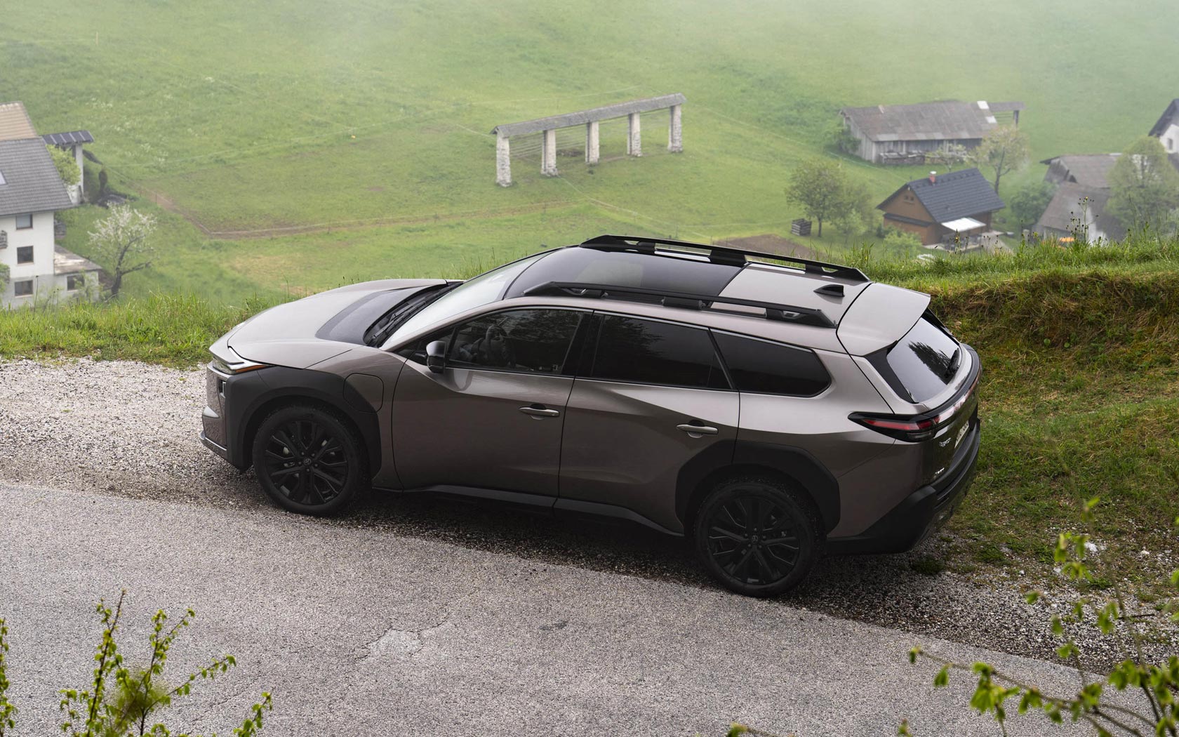 ���� Toyota bZ4X Touring 