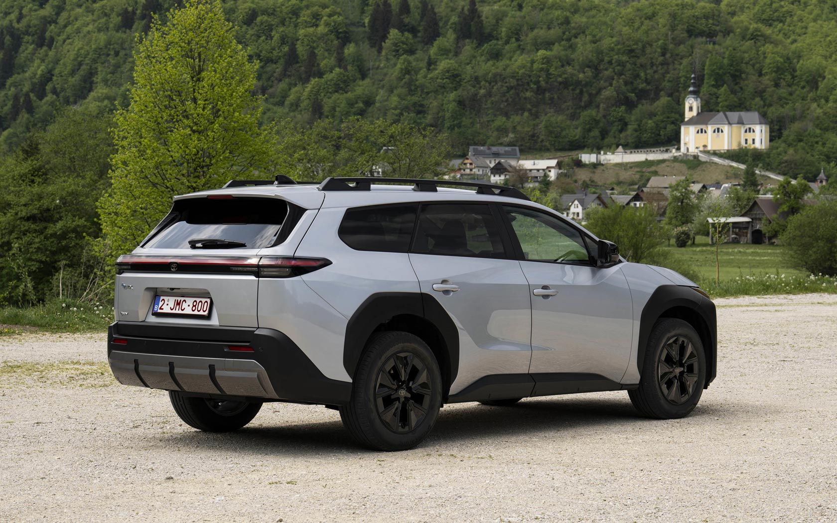 ���� Toyota bZ4X Touring 
