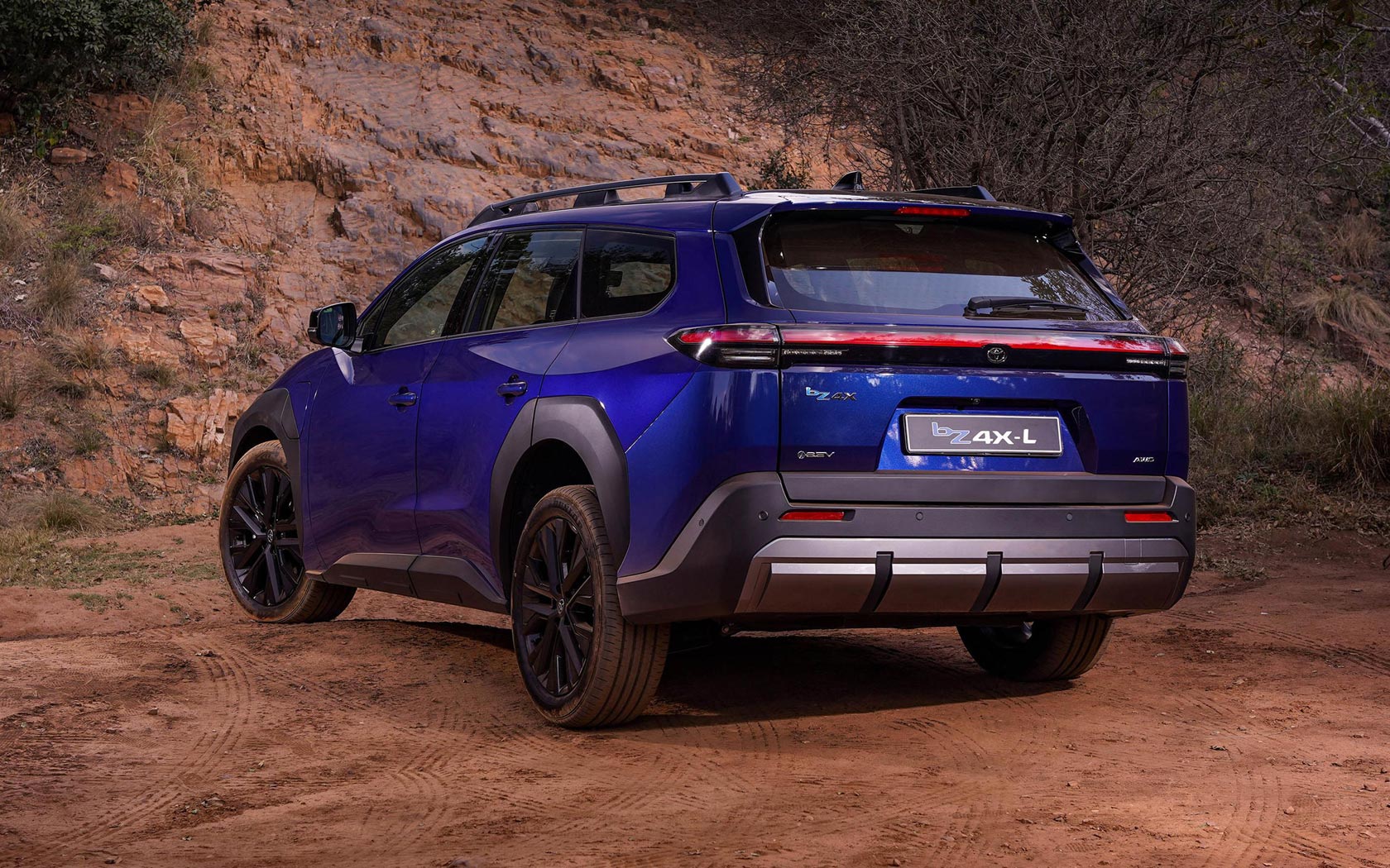���� Toyota bZ4X Touring 