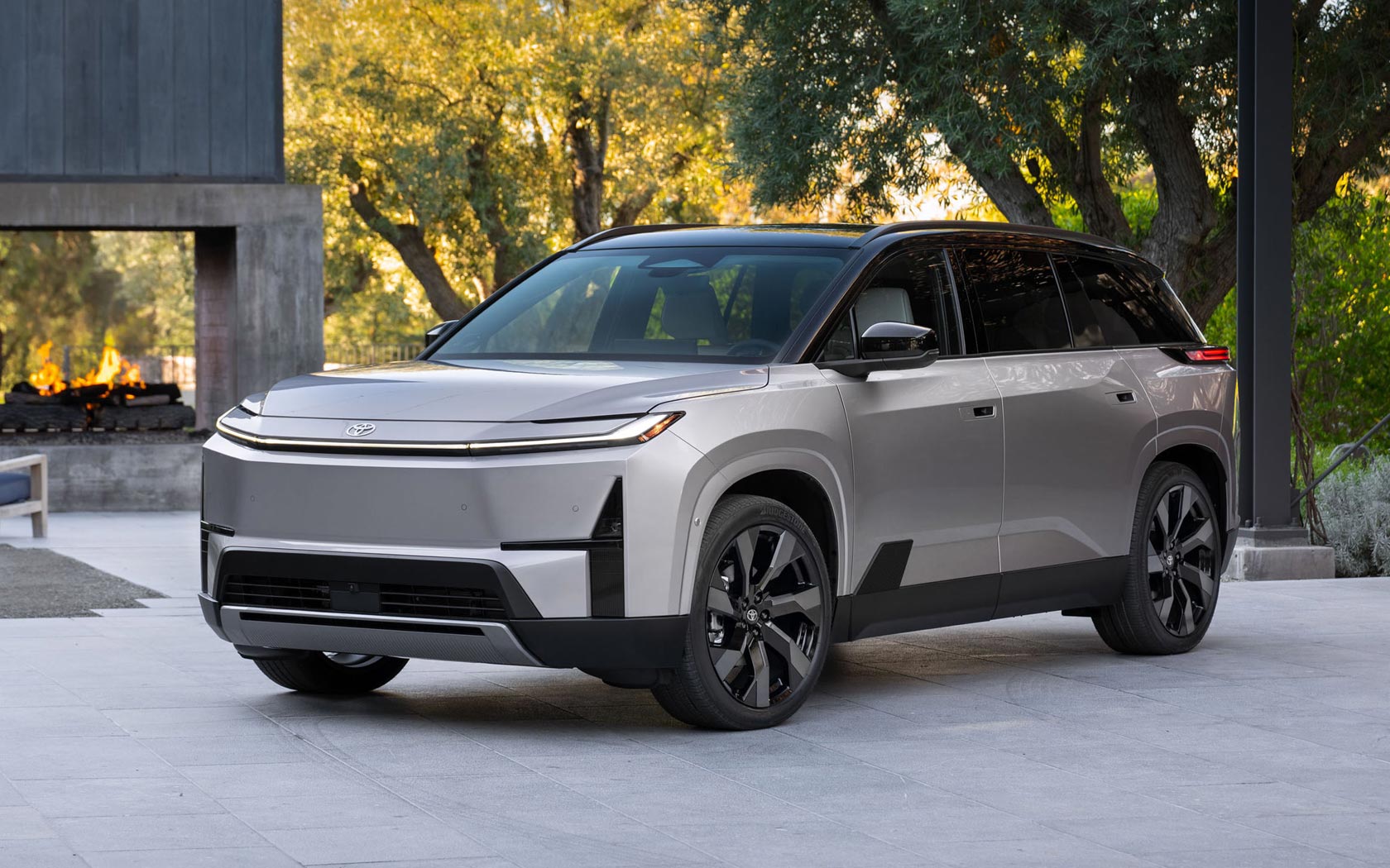 ���� Toyota Highlander 2026 