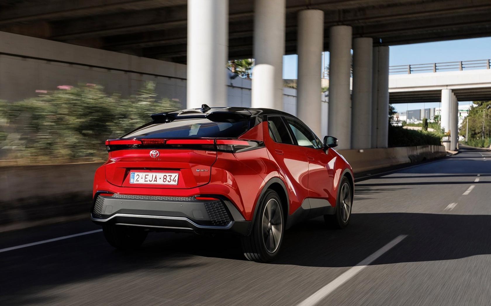  Toyota C-HR 