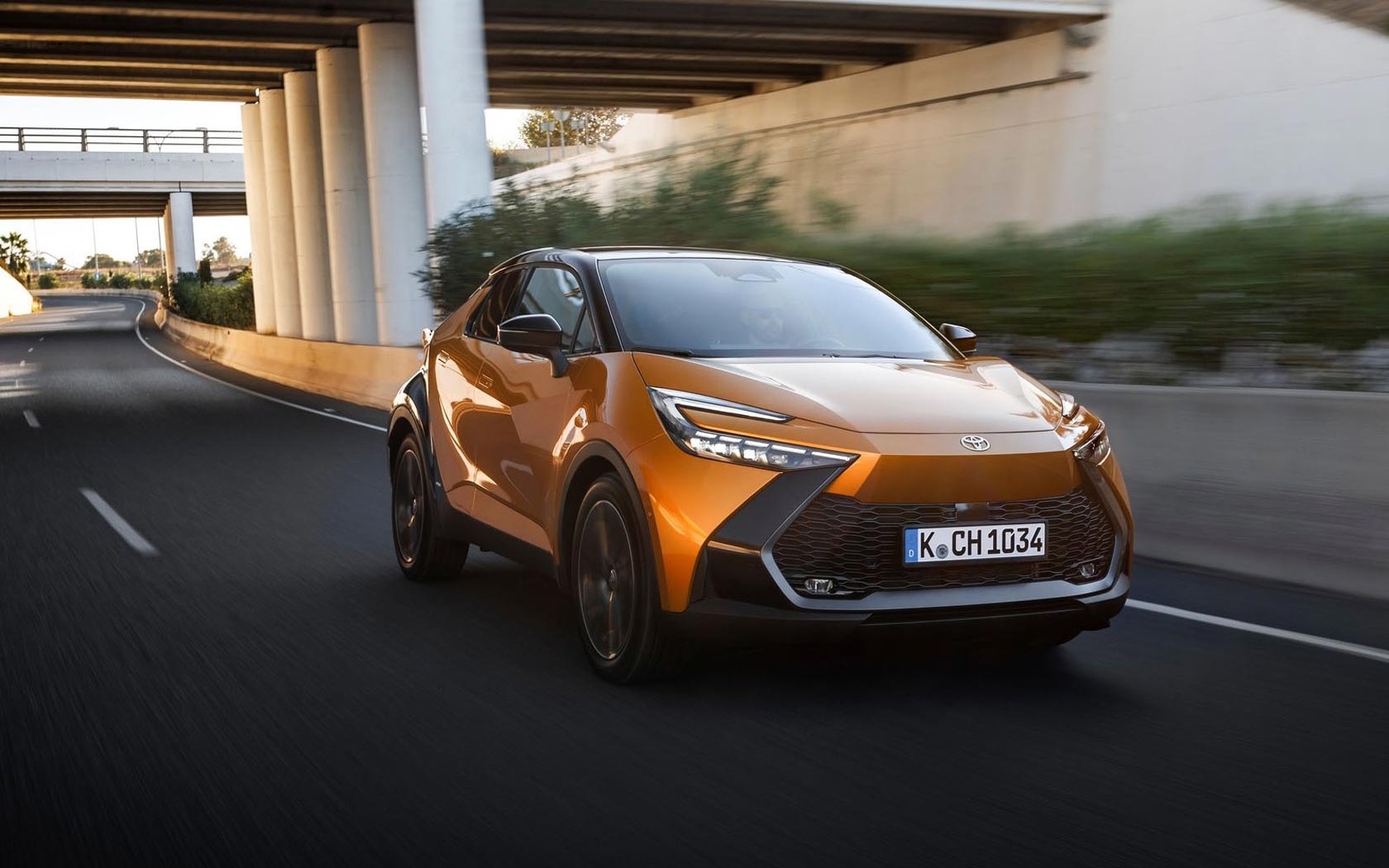  Toyota C-HR 