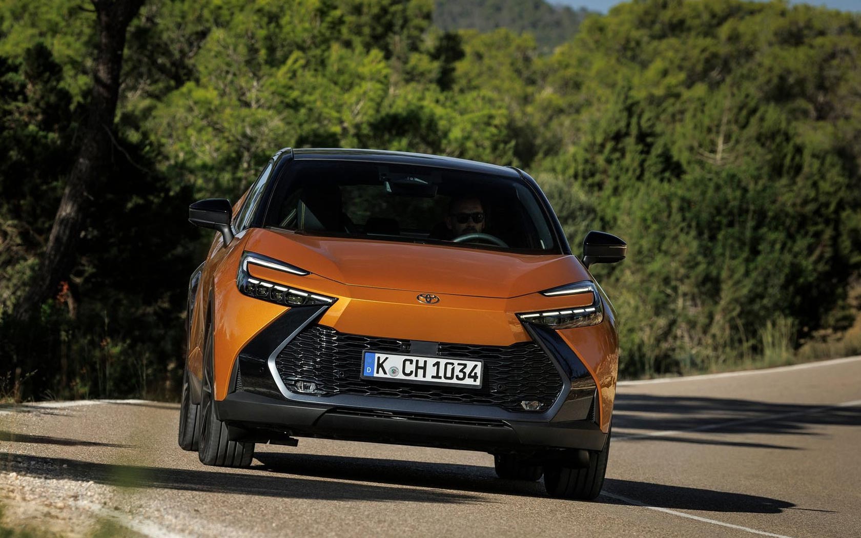  Toyota C-HR 