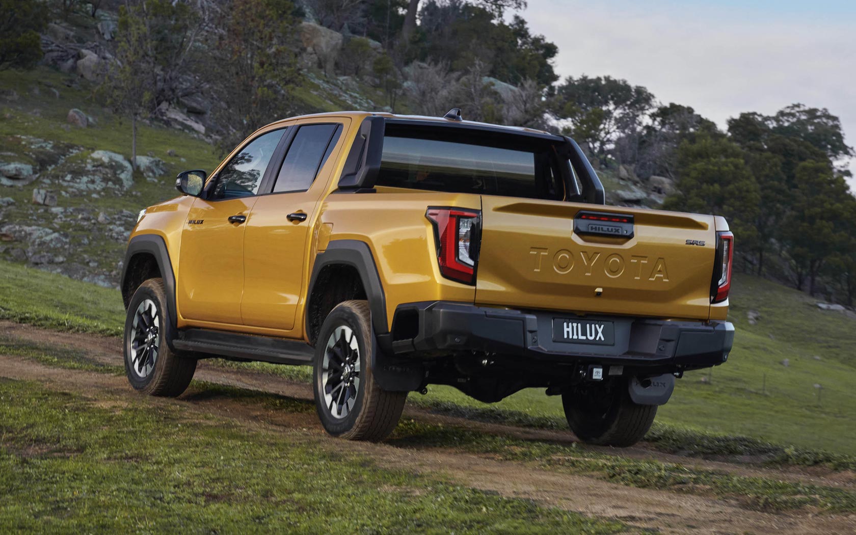 ���� Toyota Hilux 
