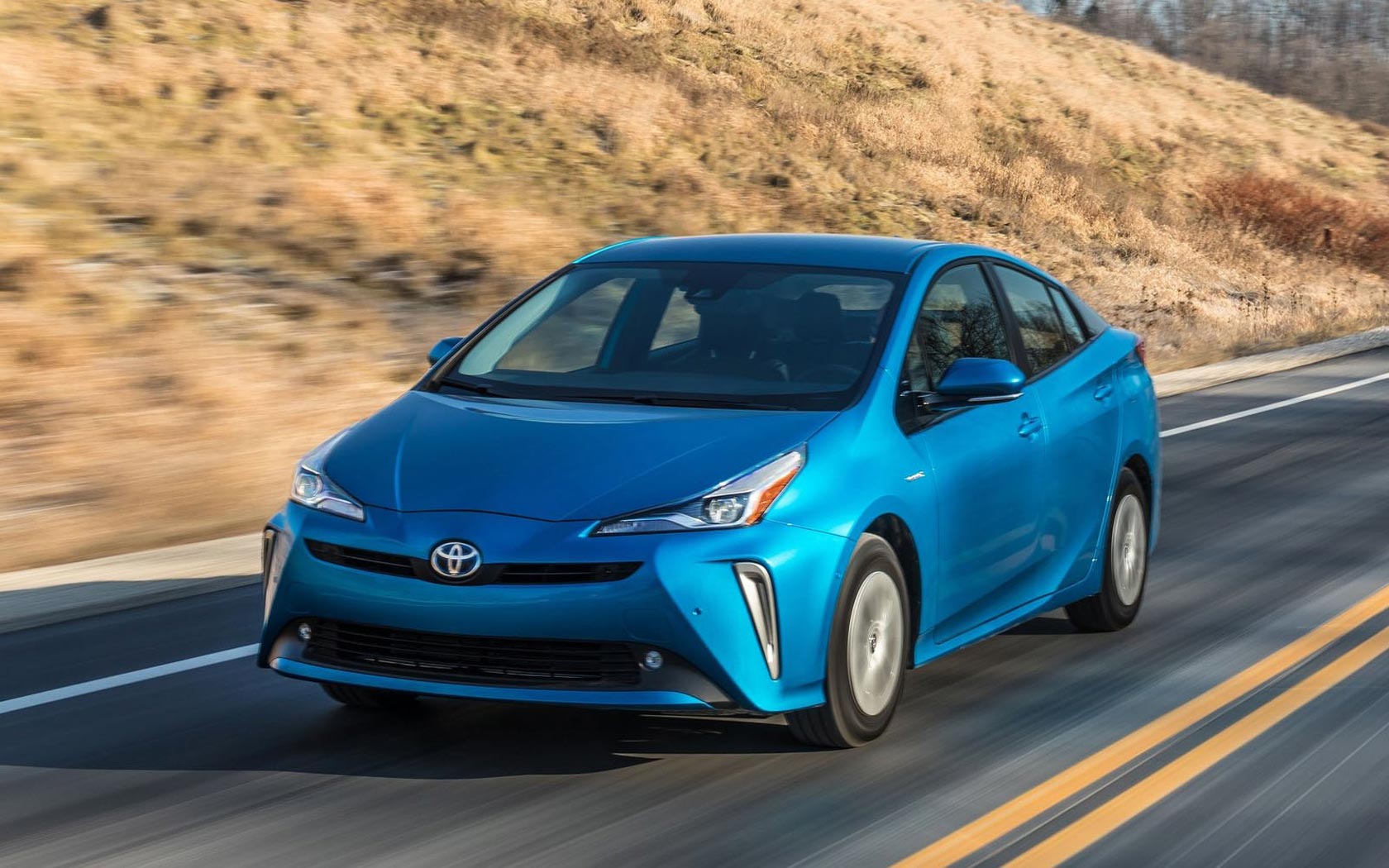 Toyota Prius 50. Toyota Prius 2018. Тойота Приус гибрид 2022. Toyota Prius 2020.