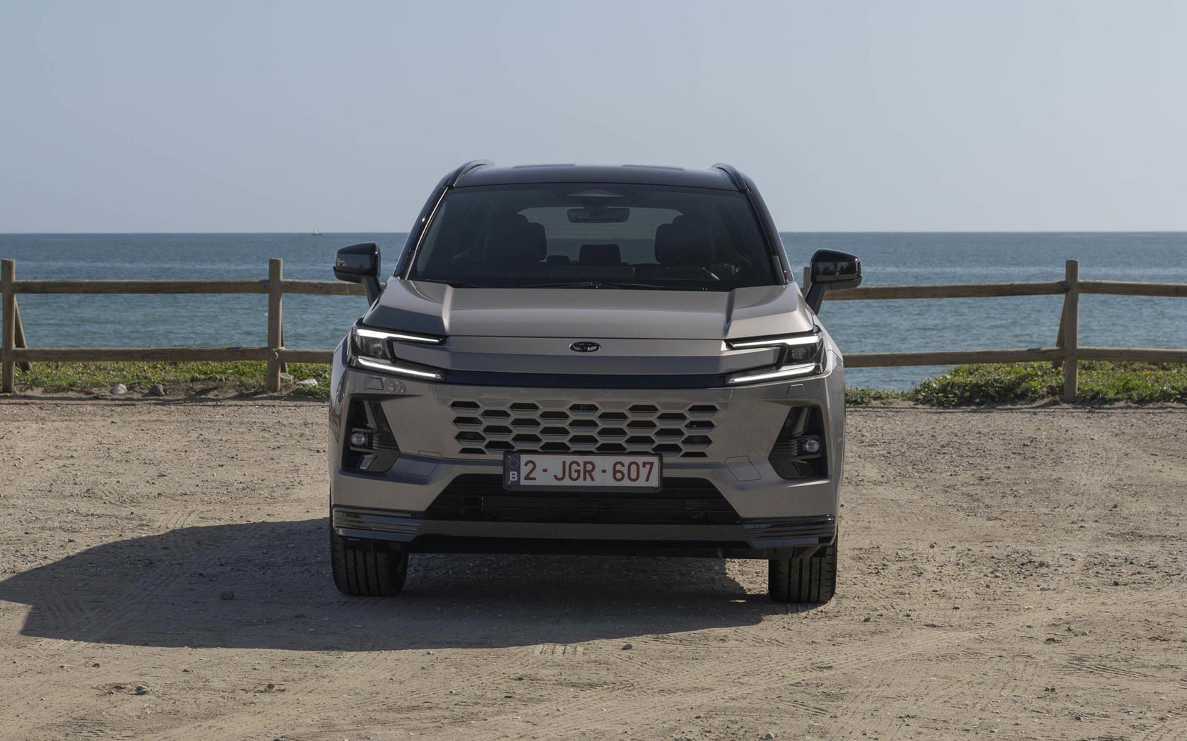 ���� Toyota RAV4 