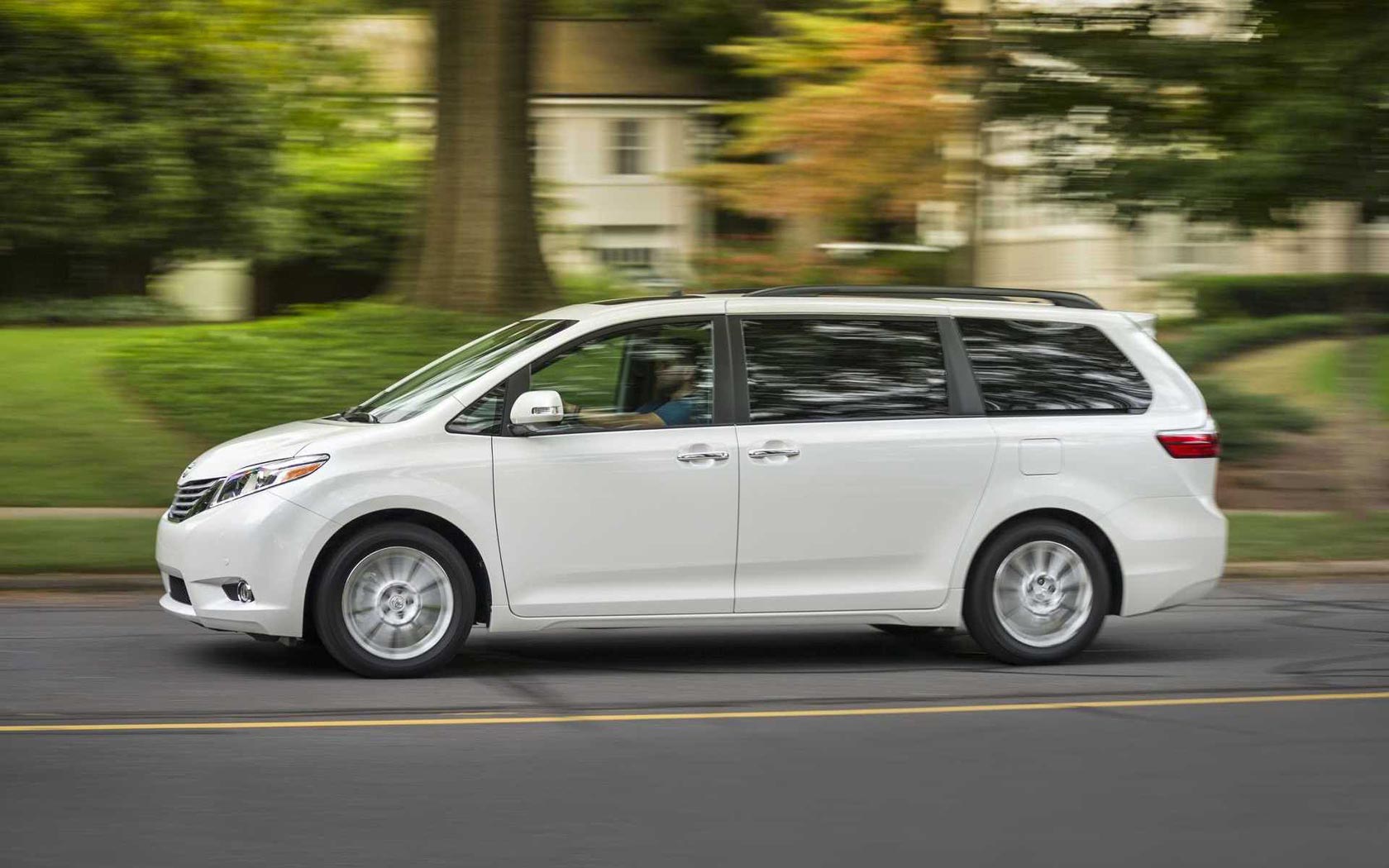  Toyota Sienna (2014-2017)