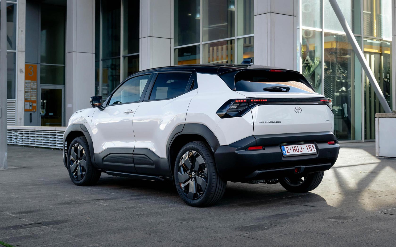 ���� Toyota Urban Cruiser 