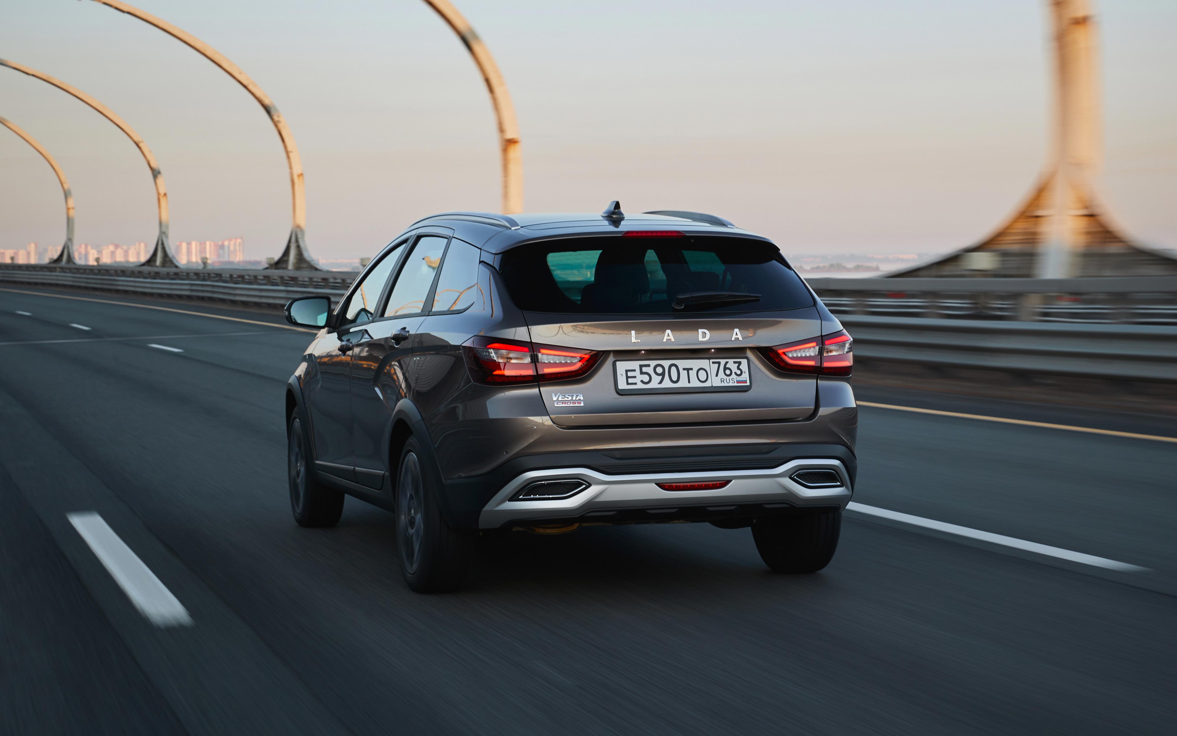  Lada Vesta SW Cross 