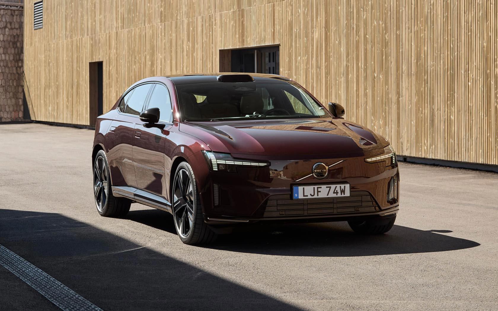 ���� Volvo ES90 