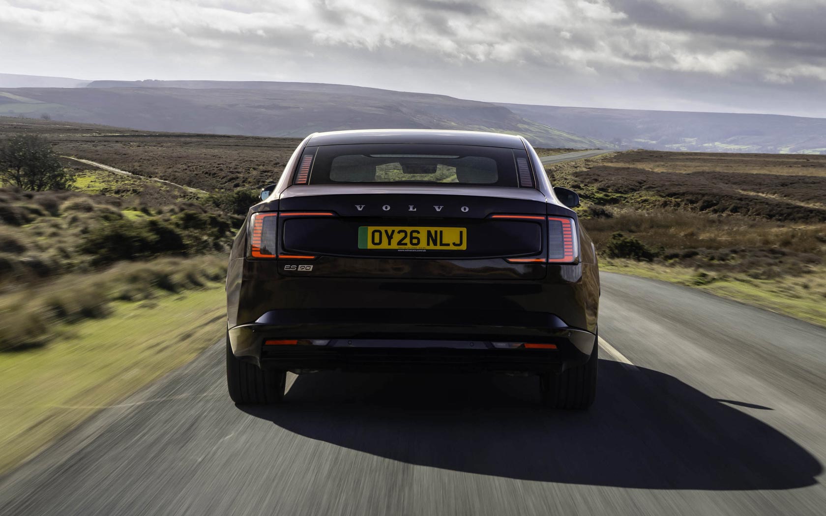 ���� Volvo ES90 