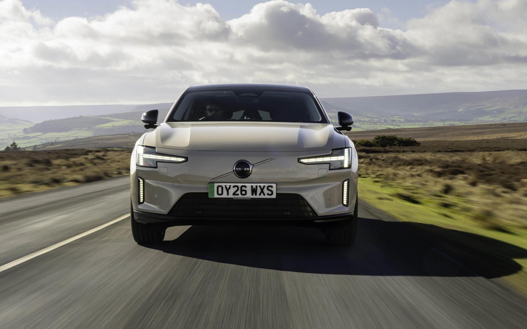 ���� Volvo ES90 