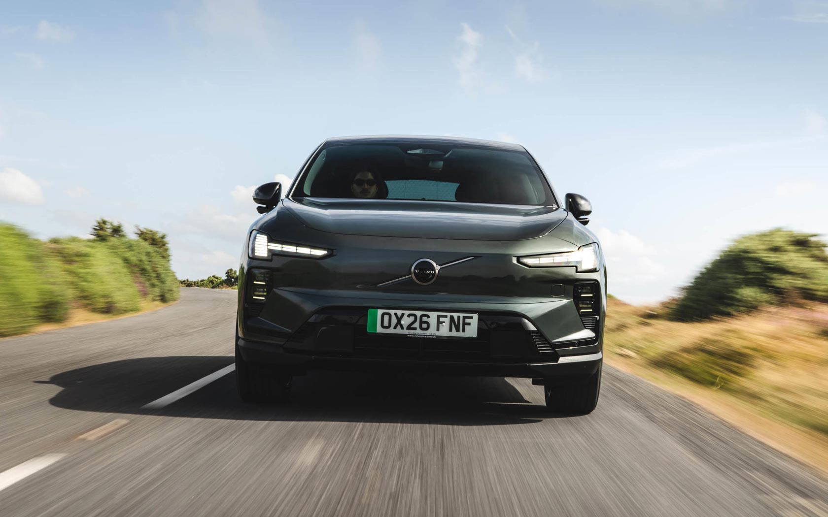 ���� Volvo EX60 