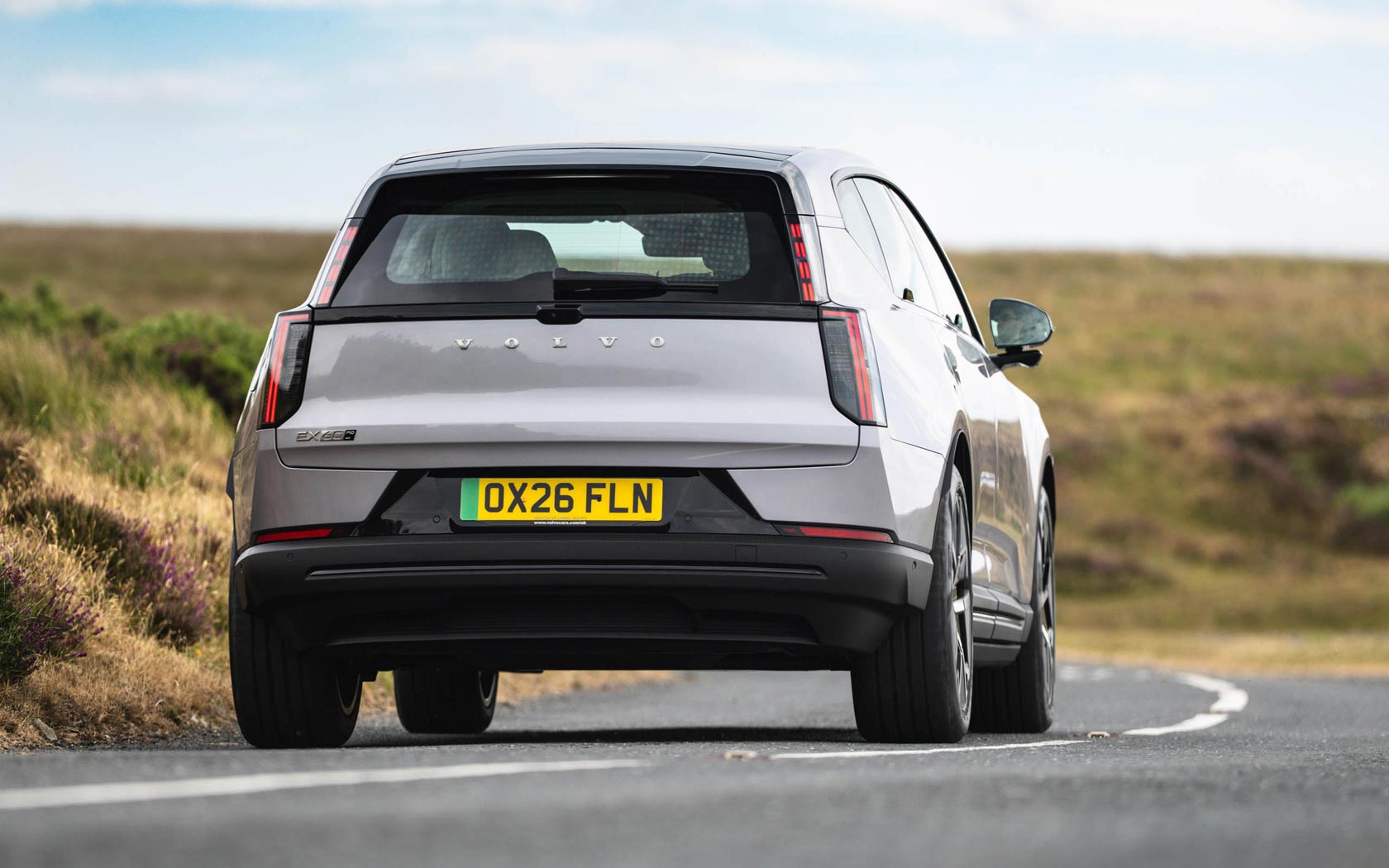 ���� Volvo EX60 