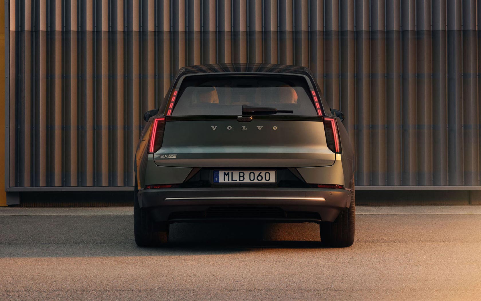 ���� Volvo EX60 