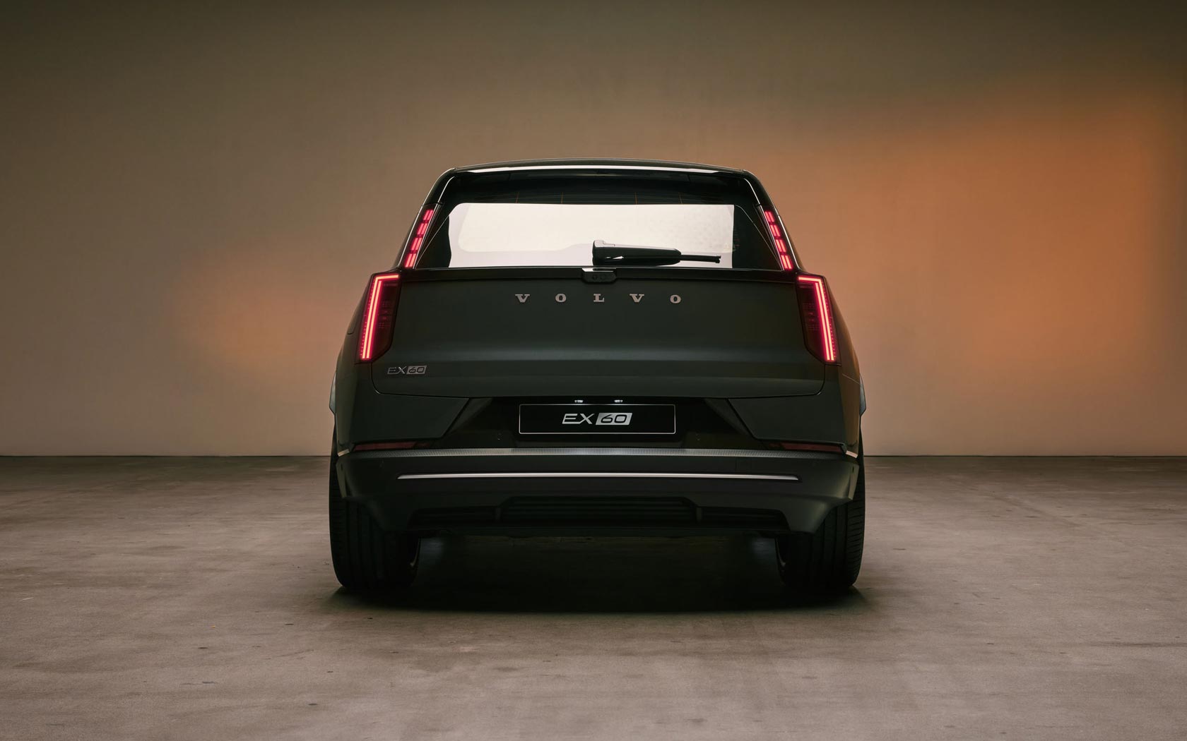 ���� Volvo EX60 