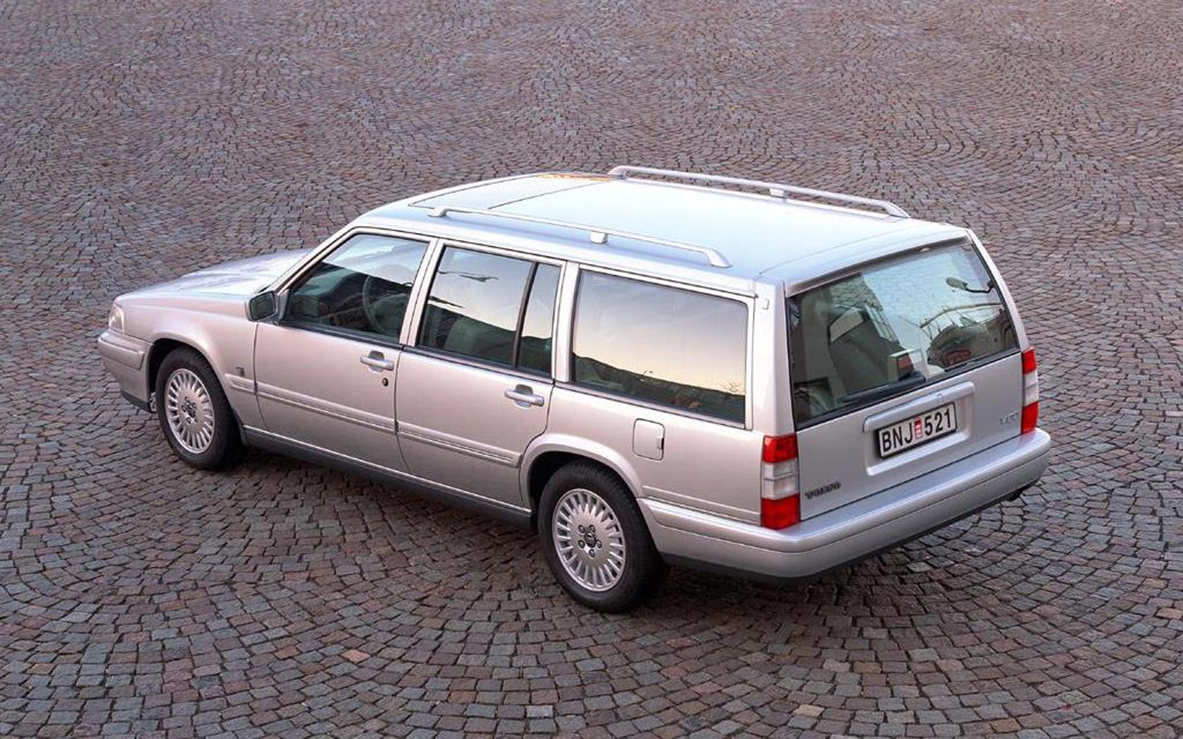  Volvo V90 (1997-1998)