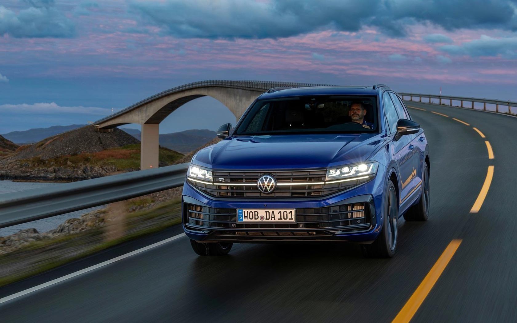  Volkswagen Touareg R 